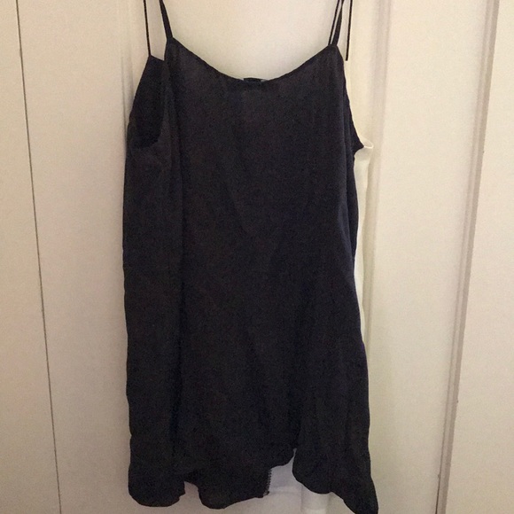 Black & white top - Picture 2 of 2